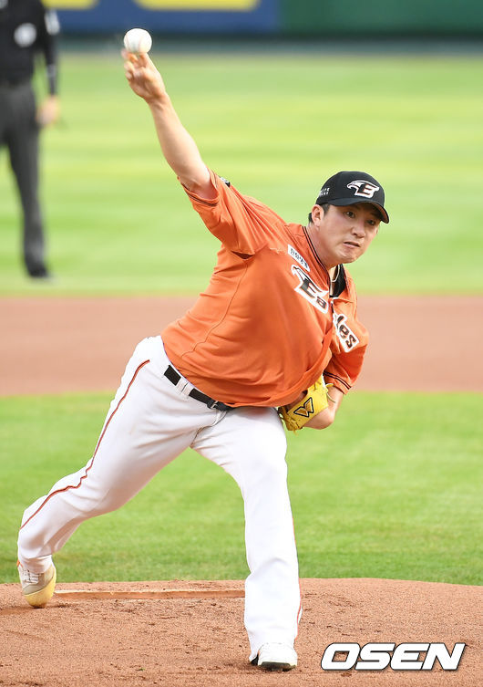 1회초 한화 장시환이 역투하고 있다. /youngrae@osen.co.kr 