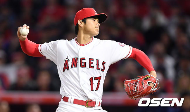 2회초 2사 만루 에인절스 오타니가 역투하고 있다. / youngrae@osen.co.kr