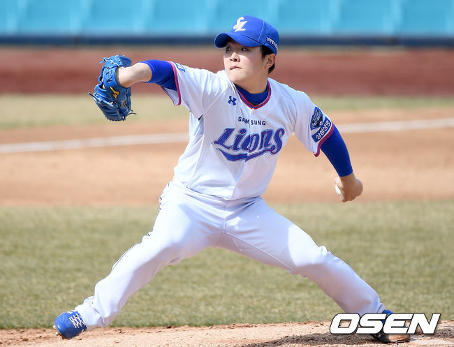 17일 오후 대구삼성라이온즈파크에서 삼성 라이온즈와 SSG 랜더스의 연습경기가 열렸다. 5회초 삼성 이승민이 마운드에 올라 힘차게 공을 뿌리고 있다./ksl0919@osen.co.kr
