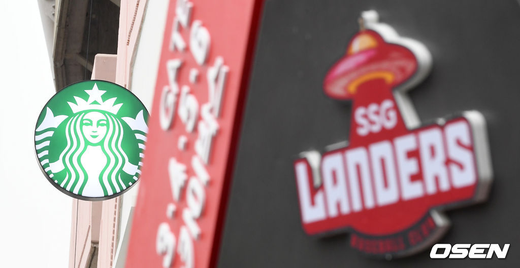 ‘2021 신한은행 SOL KBO 리그’ 롯데 자이언츠와 시즌 1차전을 앞둔 3일 새롭게 단장한 홈구장 인천SSG랜더스필드가 공개됐다. /sunday@osen.co.kr