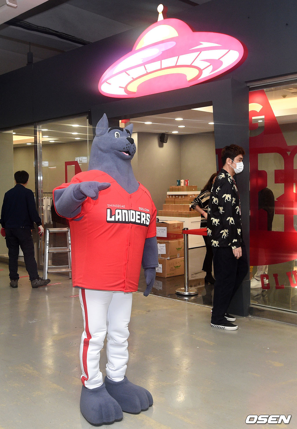 ‘2021 신한은행 SOL KBO 리그’ 롯데 자이언츠와 시즌 1차전을 앞둔 3일 새롭게 단장한 홈구장 인천SSG랜더스필드가 공개됐다. /sunday@osen.co.kr