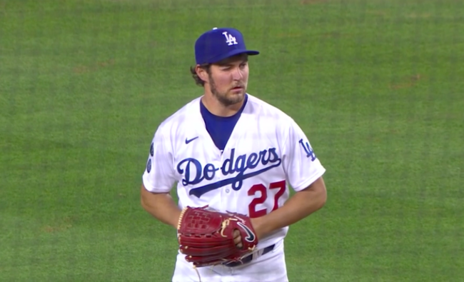 [사진] 6회 투구 중 한쪽 눈을 감은 바우어 /MLB TV 중계화면