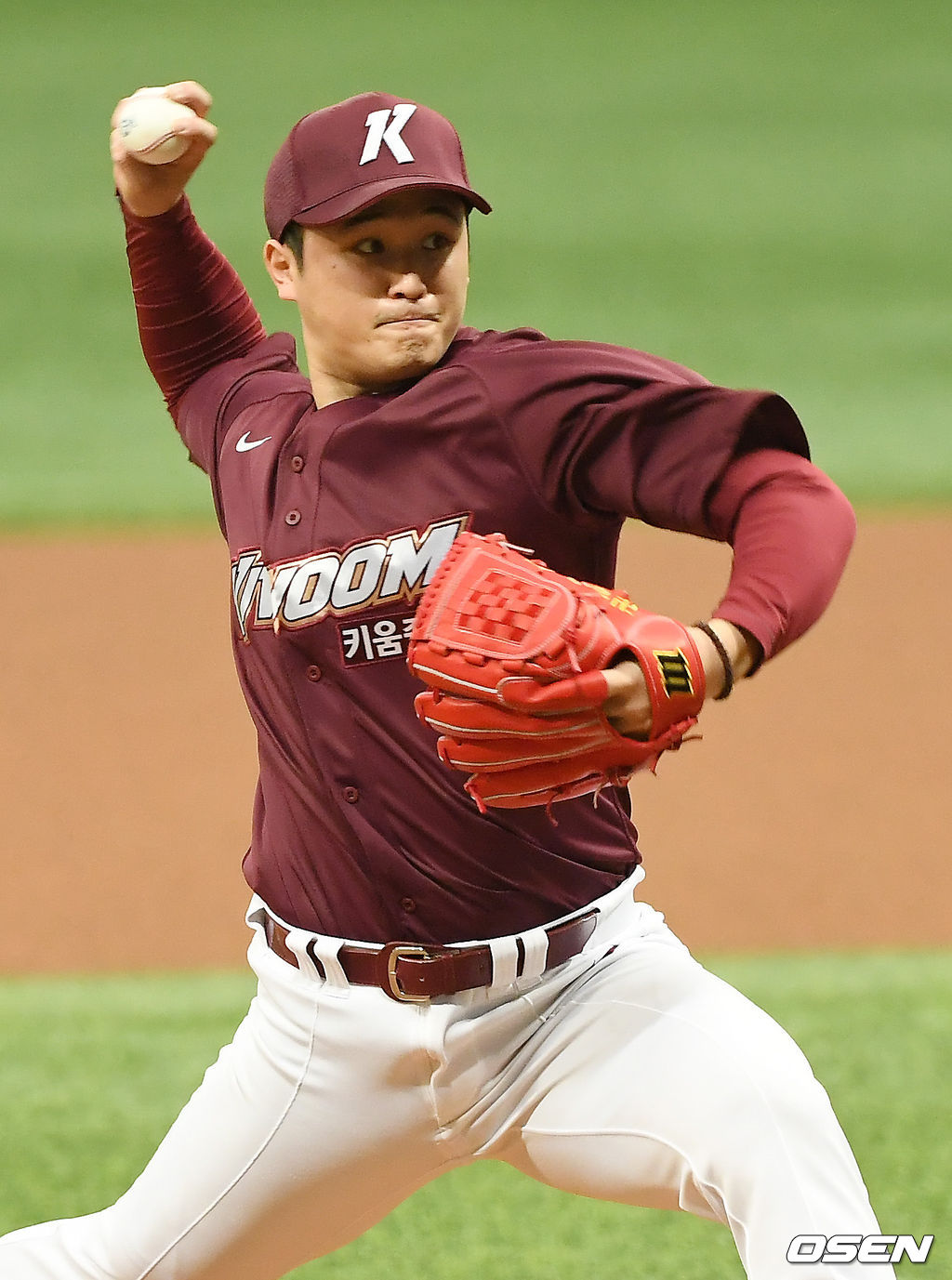 키움 최원태가 역투하고 있다. /youngrae@osen.co.kr 