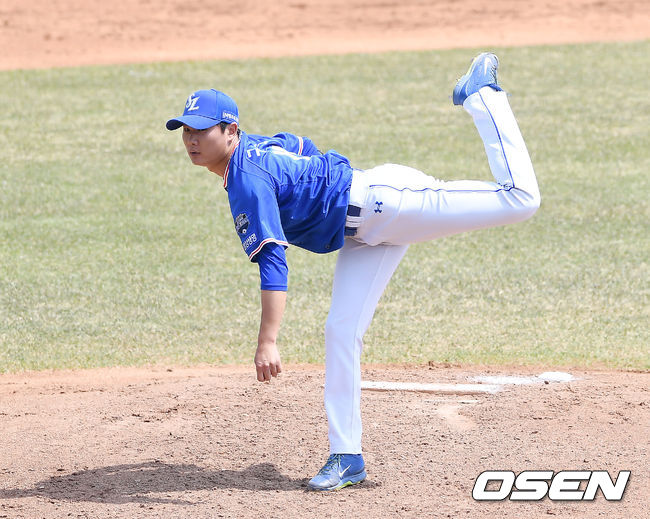 1회말 삼성 구준범이 역투하고 있다. /youngrae@osen.co.kr 