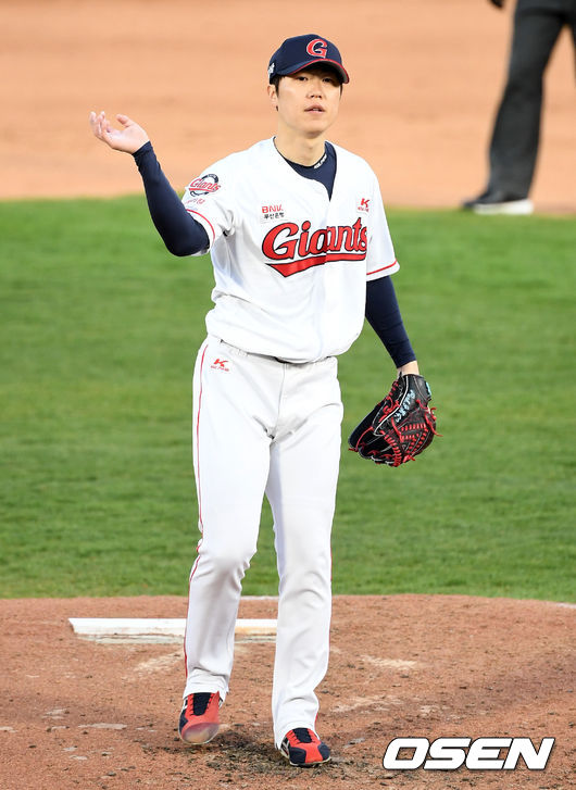 210417 롯데 박진형 /sunday@osen.co.kr