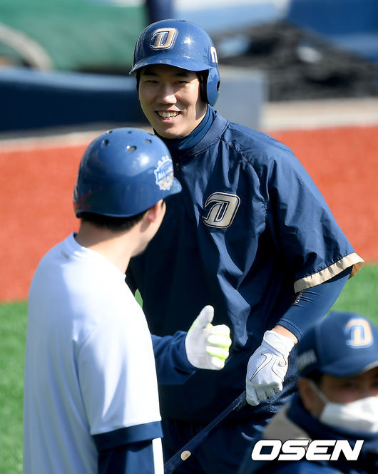 10일 오전 NC 다이노스가 창원 마산야구장에서 2021 스프링캠프 훈련을 가졌다. NC 모창민이 타격 훈련을 하고 있다./ksl0919@osen.co.kr