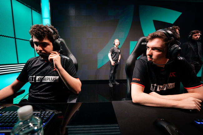 '브위포' 가브리엘 라우(왼쪽)와 '셀프메이드' 오스카 보더렉. /라이엇 게임즈 플리커.