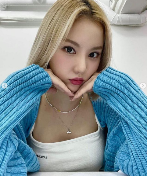 여자친구 공식 SNS