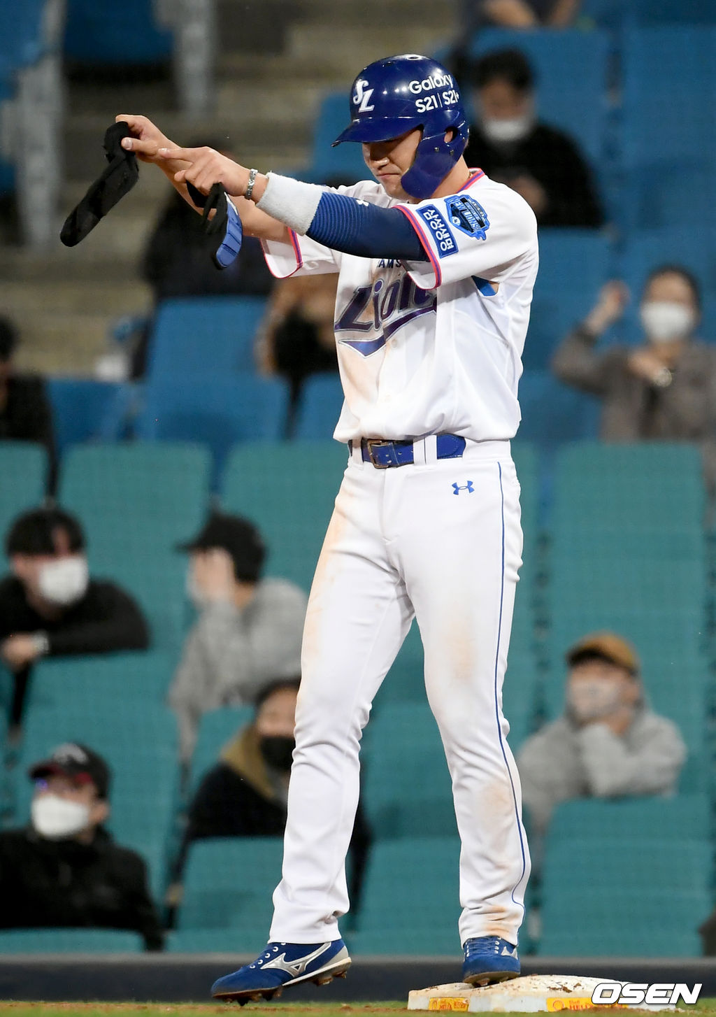 8회말 2사 만루 삼성 김상수가 역전 2타점 적시타를 날리고 있다. /ksl0919@osen.co.kr