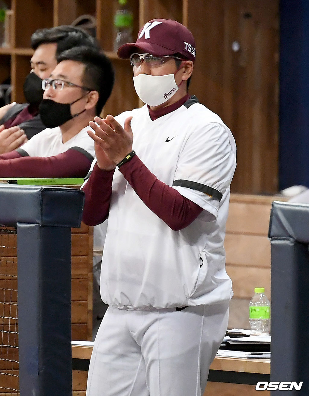 키움 홍원기 감독이 박수를 치고 있다./ksl0919@osen.co.kr