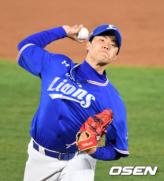 삼성 김윤수가 역투하고 있다. /sunday@osen.co.kr