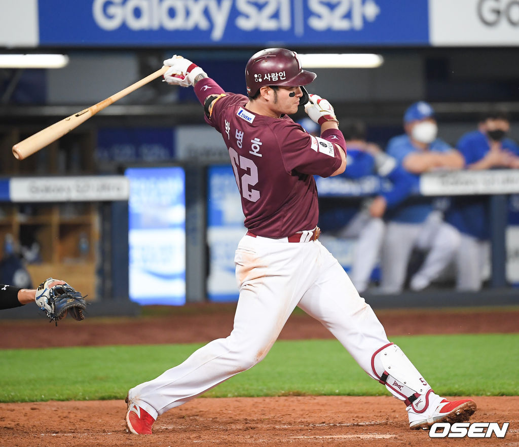 9회초 1사 1,3루 키움 박병호가 1타점 적시타를 날리고 있다. / soul1014@osen.co.kr