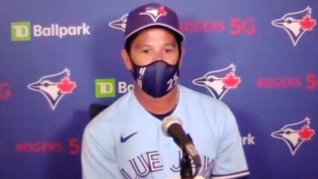 [사진]토론토의 찰리 몬토요 감독이 19일(한국시간) 보스턴과의 경기를 마친 뒤 화상 인터뷰르르 하고 있다. <토론토 블루제이스 구단 제공 영상 캡처>