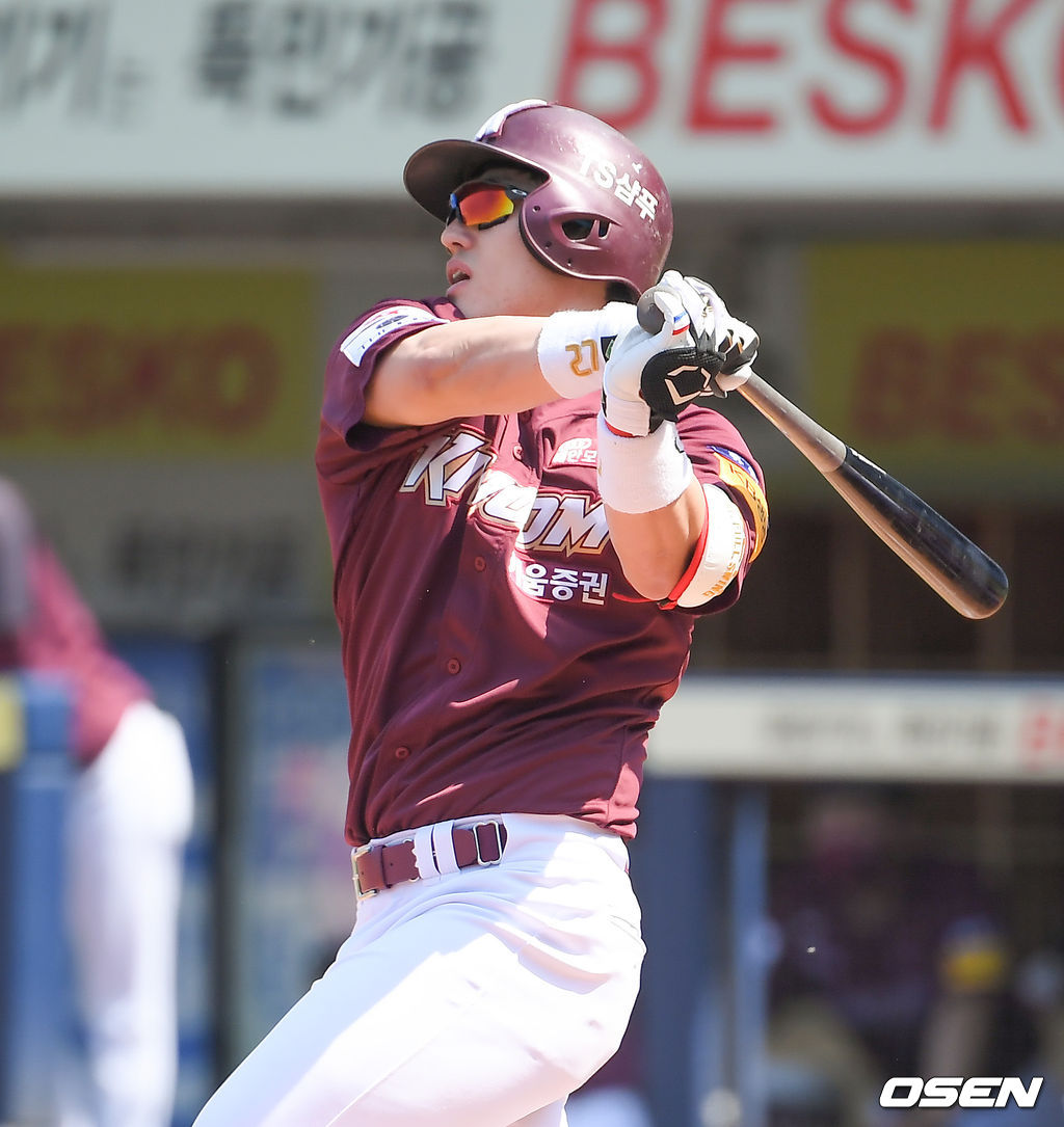 2회초 2사 키움 박동원이 솔로홈런을 날리고 있다. / soul1014@osen.co.kr