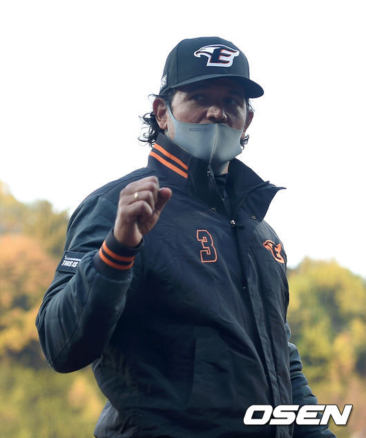 210414 한화 수베로 감독 /sunday@osen.co.kr