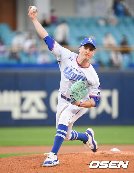 1회초 삼성 선발투수 뷰캐넌이 역투하고 있다. / soul1014@osen.co.kr