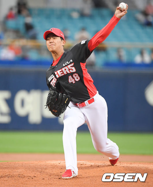 1회말 KIA 선발투수 이의리가 역투하고 있다 / soul1014@osen.co.kr