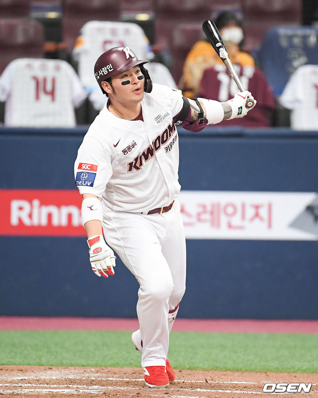 4회말 무사 2루 키움 박병호가 1타점 적시 2루타를 날리고 있다. 이 안타는 박병호의 KBO 역대 28번째 900타점 기록. / soul1014@osen.co.kr