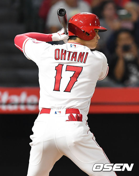 1회말 1사 1, 2루 상황 에인절스 오타니가 타석에서 타격을 준비하고 있다. /dreamer@osen.co.kr
