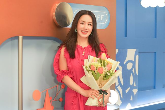 사람엔터테인먼트 제공