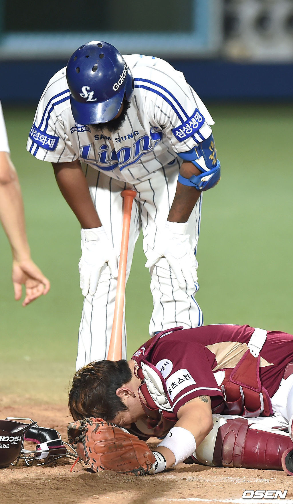 넥센은 좌완 금민철을 선발 투수로 내세웠다. 올 시즌 두 차례 마운드에 올라 승패없이 평균 자책점 6.75를 기록 중이다. 두 차례 등판 모두 삼성전이었다. 5월 7일 1이닝 2실점(2피안타 2볼넷 1탈삼진), 7월 1일 4⅓이닝 2실점(3피안타(1피홈런) 3볼넷 1탈삼진)으로 그다지 존재감을 드러내지 못했다.  / youngrae@osen.co.kr