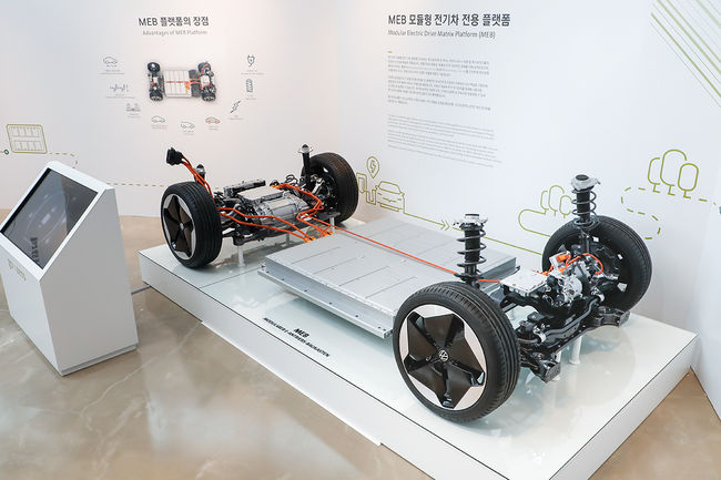 폭스바겐 ID.3 및 ID.4에 적용된 MEB 플랫폼. 