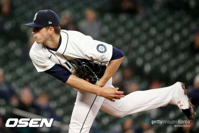 [사진] 지난해 두산에서 뛰었던 플렉센이 시애틀 소속으로 28일(한국시간) 텍사스전에서 7이닝 무실점 호투로 시즌 5승째를 거뒀다. ⓒGettyimages(무단전재 및 재배포 금지)