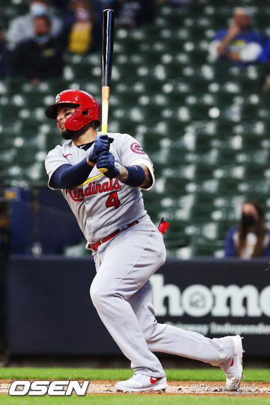 [사진] 세인트루이스 몰리나가 28일(한국시간) 애리조나전에서 연장 10회초 결승타를 기록했다. ⓒGettyimages(무단전재 및 재배포 금지)