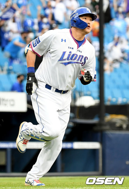 29일 오후 대구 삼성라이온즈파크에서 ‘2021 신한은행 SOL KBO리그’ 삼성 라이온즈와 두산 베어스의 경기가 열렸다.2회말 2사 삼성 오재일이 솔로 홈런을 날리고 있다. 21.05.29 /ksl0919@osen.co.kr