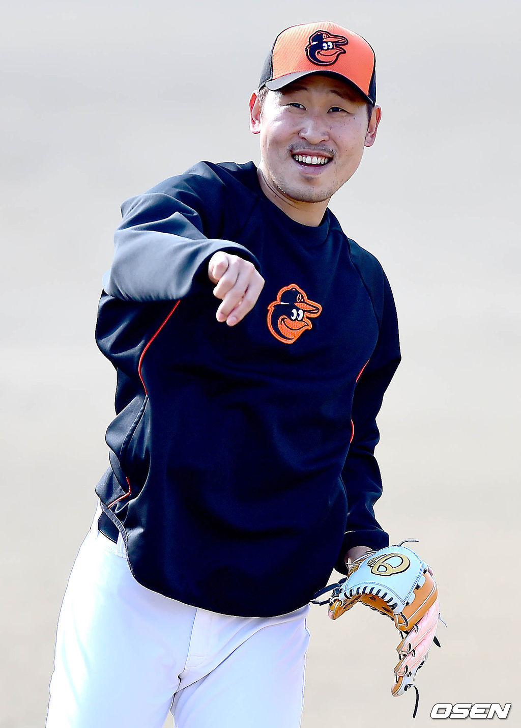 2014년 11월 21일 일본 미야자키현 휴가시 오쿠라가하마 구장에서 진행된 KIA 타이거즈의 2014 마무리훈련에서 볼티모어 소속인 윤석민이 합류해 훈련하고 있다. 2014.11.21 /dreamer@osen.co.kr