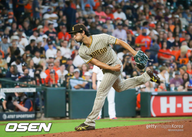 [사진] 샌디에이고 다르빗슈는 30일(한국시간) 휴스턴전에서 선발 등판해 5이닝 5실점 투구를 했다. ⓒGettyimages(무단전재 및 재배포 금지)