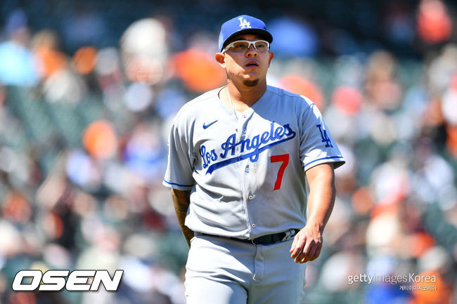 [사진] 다저스 투수 유리아스가 30일(한국시간) 샌프란시스코전에서 부진했다. ⓒGettyimages(무단전재 및 재배포 금지)