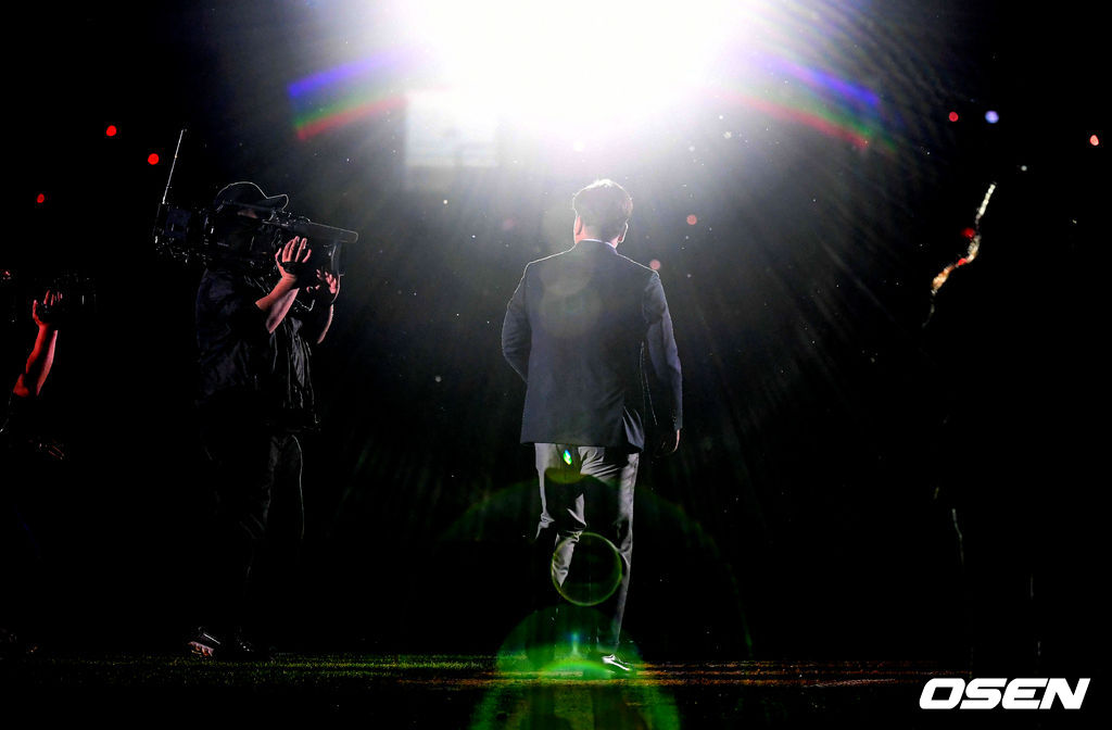 김태균이 베이스를 돌고 있다. 2021.05.29 /jpnews@osen.co.kr