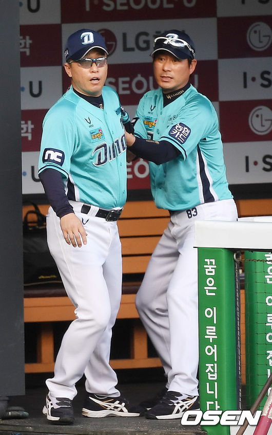 비디오 판독 결과에 NC 이동욱 감독이 강하게 어필하고 있다./ rumi@osen.co.kr