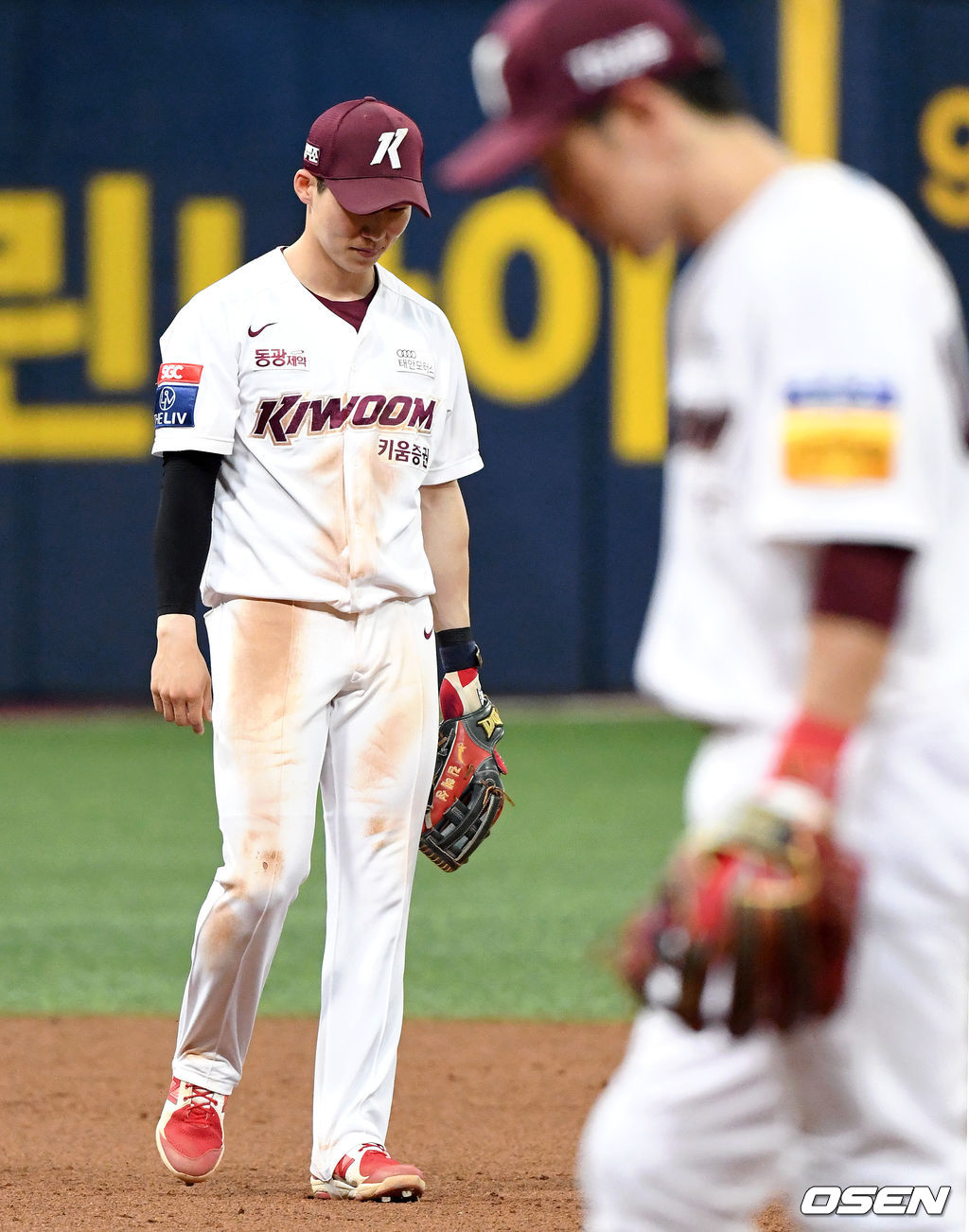 5회초 1사에서 송구실책을 범한 키움 김혜성이 아쉬워하고 있다. 2021.06.03 /sunday@osen.co.kr