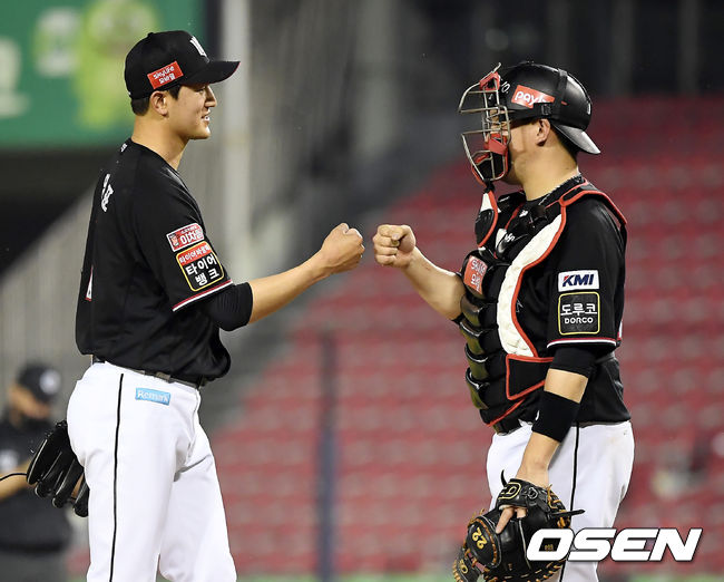 KT 고영표가 8일 SSG전에서 호투를 펼쳤다. /youngrae@osen.co.kr