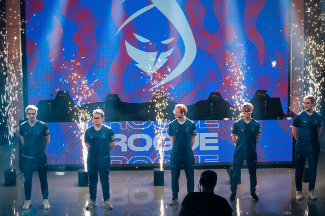 2021 LEC 스프링 결승전에 나선 로그 선수단. /라이엇 게임즈 플리커.