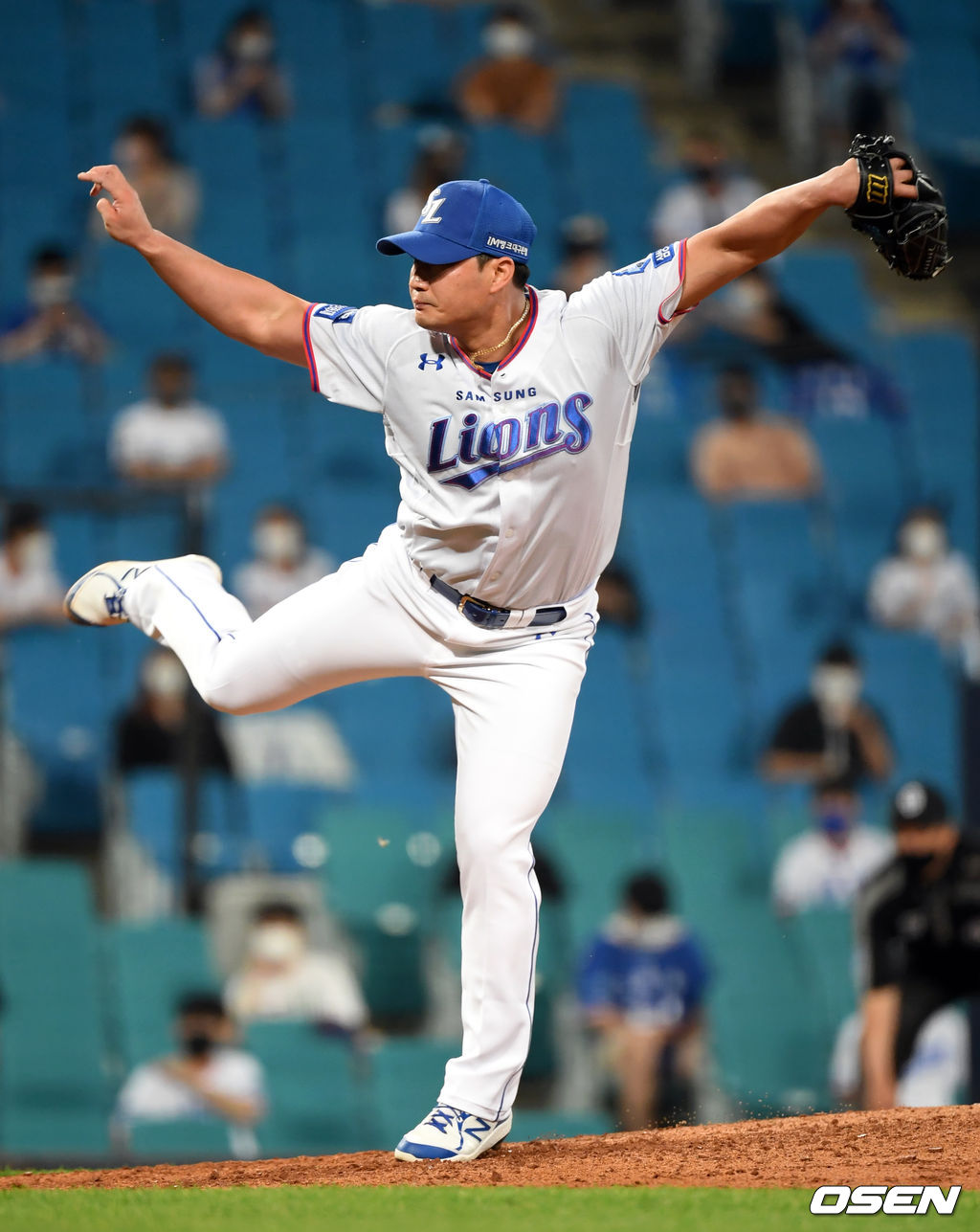 9회초 삼성 오승환이 마운드에 올라 힘차게 공을 던지고 있다.  2021.06.10 /cej@osen.co.kr