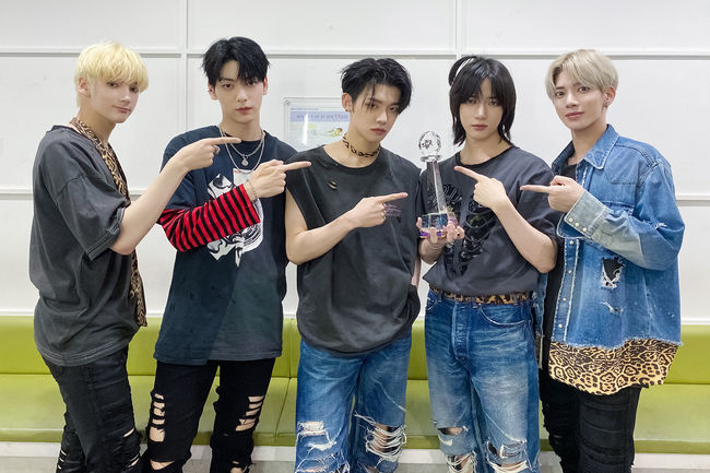 빅히트 뮤직 제공