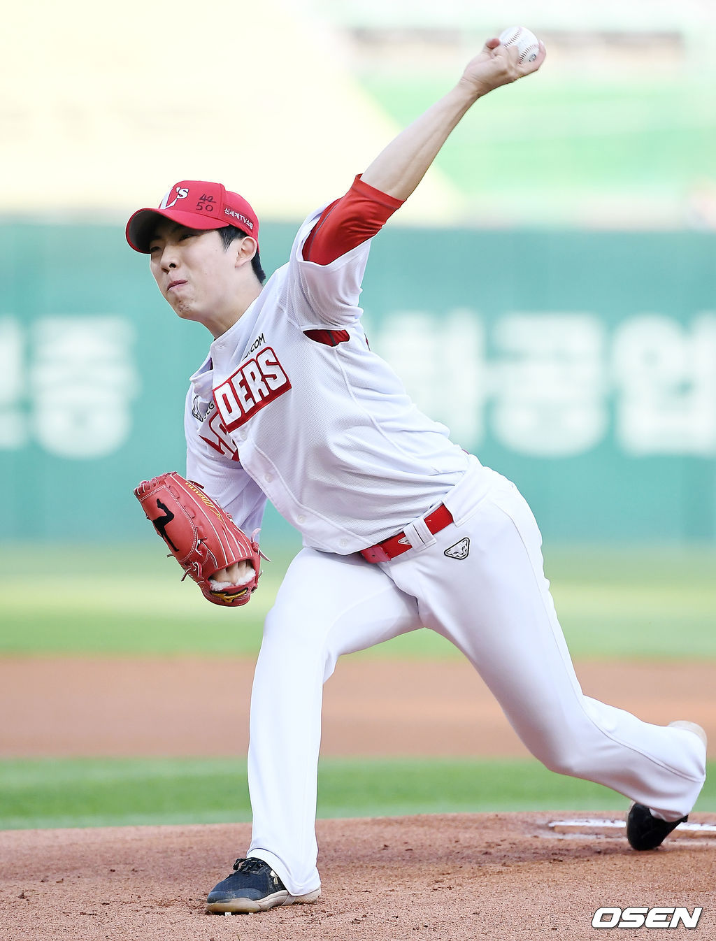 SSG 선발 오원석이 마운드 위에서 힘차게 공을 뿌리고 있다. 21.06.11/rumi@osen.co.kr