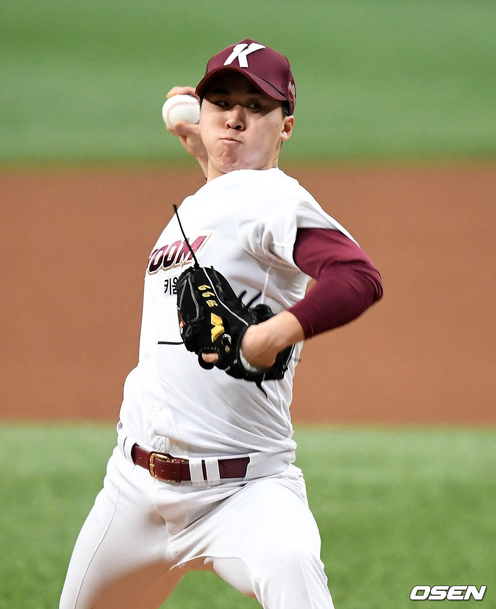 키움 장재영이 라이브 피칭을 하고 있다. /jpenws@osen.co.kr