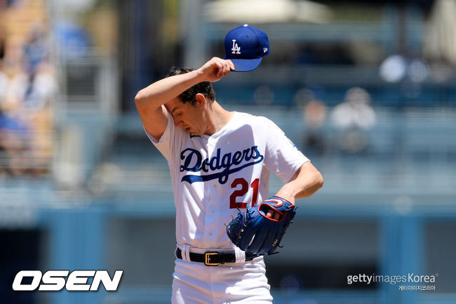 [사진] 다저스 선발 뷸러가 14일(한국시간) 텍사스전에서 시즌 6승째를 챙겼다. ⓒGettyimages(무단전재 및 재배포 금지)