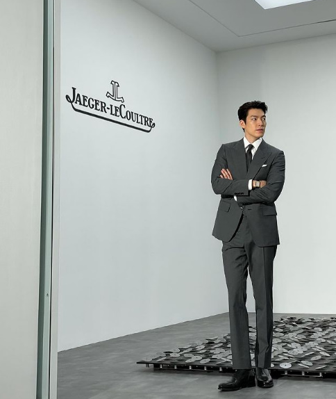 김우빈 SNS
