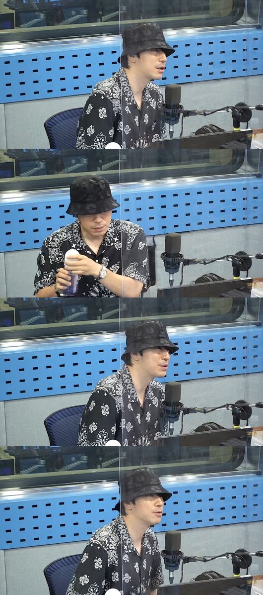 보이는 라디오 화면