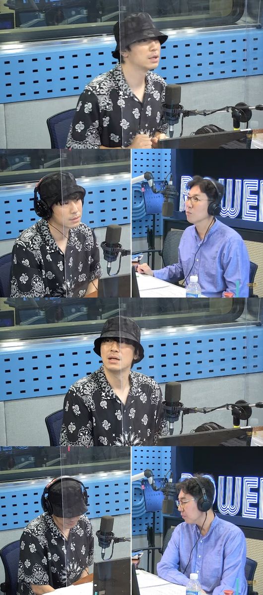 보이는 라디오 화면
