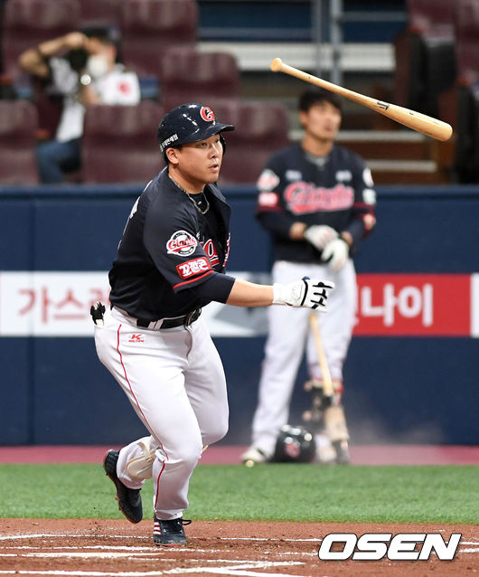 롯데 안치홍 2021.06.01 /sunday@osen.co.kr