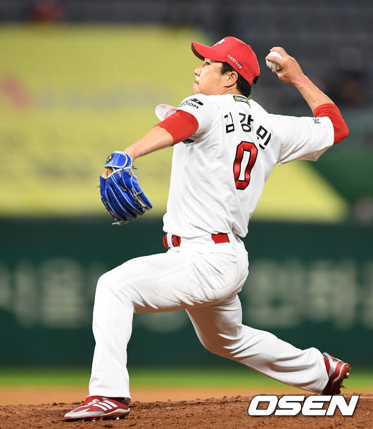 9회초 무사에서 SSG 김강민이 역투하고 있다. 2021.06.22 /sunday@osen.co.kr