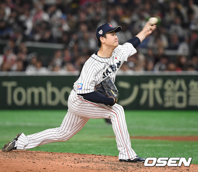 [OSEN=도쿄(일본), 곽영래 기자 '2019 세계야구소프트볼연맹(WBSC) 프리미어12' 한국과 결승전에서 일본 나카가와 고타가 역투하고 있다  20191113. /youngrae@osen.co.kr