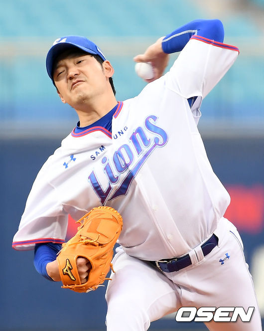 29일 오후 대구삼성라이온즈파크에서 ‘2021 신한은행 SOL KBO리그’ 삼성 라이온즈와 NC 다이노스의 경기가 열렸다.1회초 삼성 선발 백정현이 마운드에 올라 힘차게 공을 뿌리고 있다./ksl0919@osen.co.kr