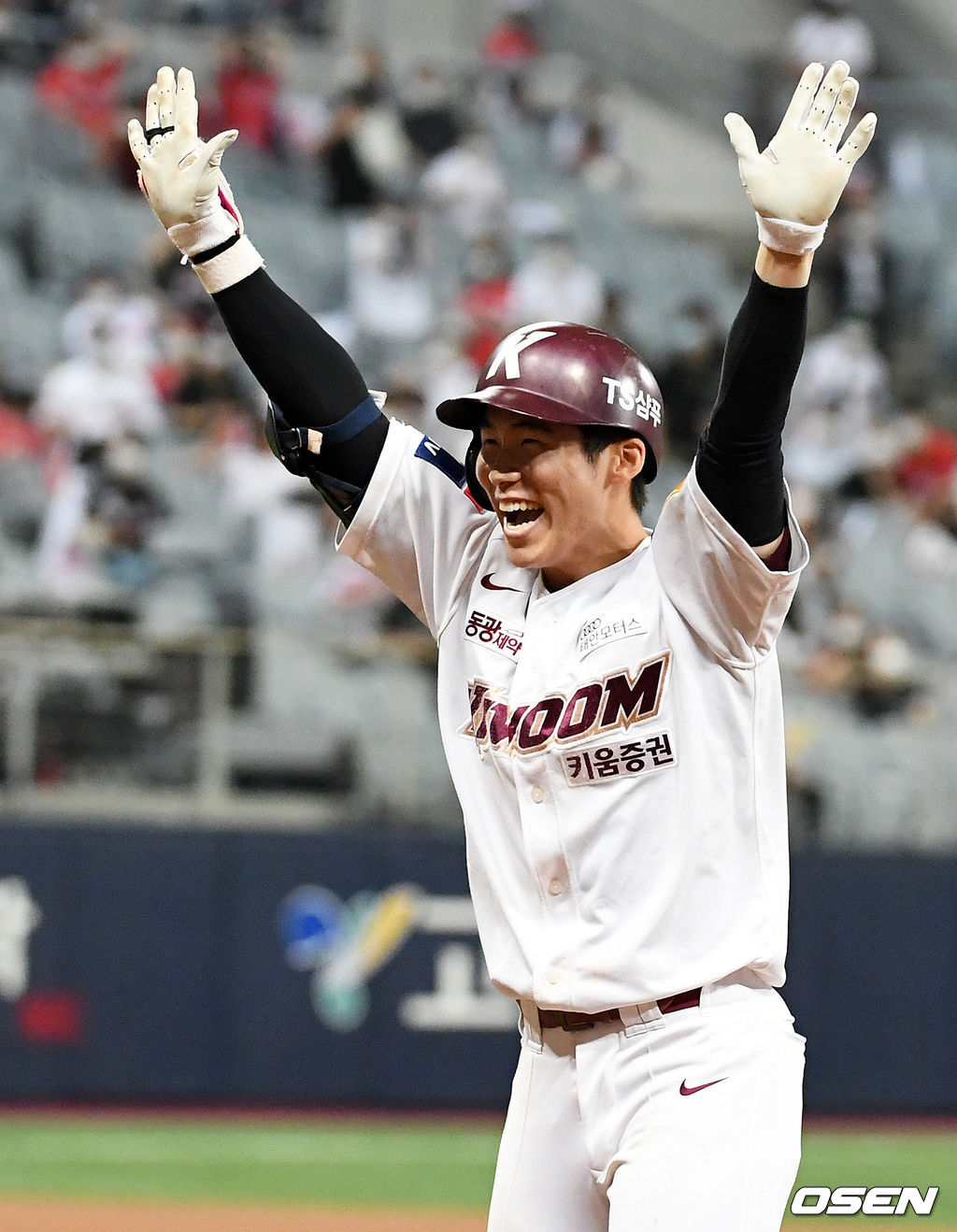 끝내기 안타를 날린 키움 김혜성이 기뻐하고 있다. 2021.06.27 /jpnews@osen.co.kr